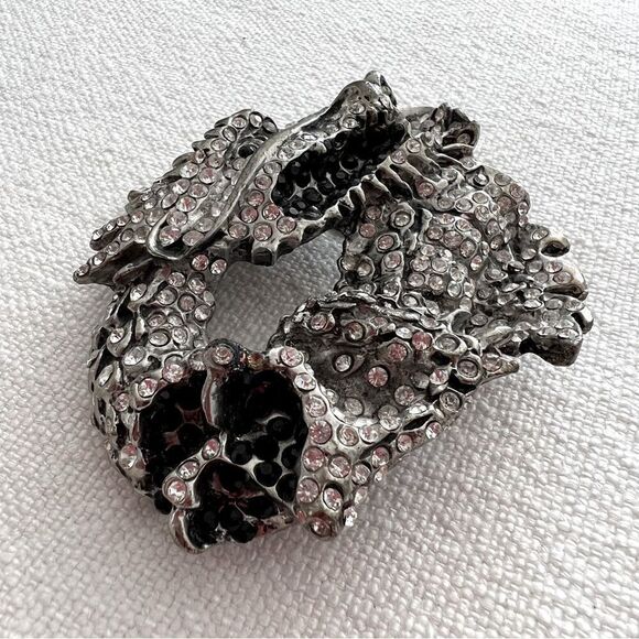 SILVER DAGGER Belt Buckle Vintage, Dragon Crystals Color Silver And Black.